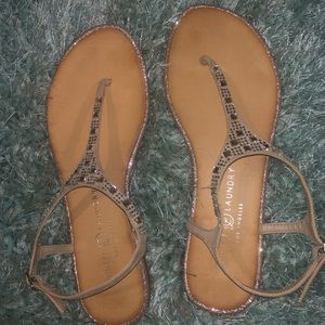 Chinese Laundry Sandals